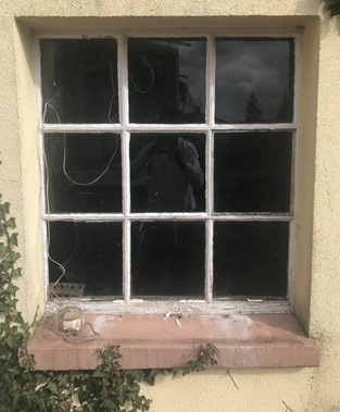 fenster vor restauration 1 Restaurator für Fenster und Türen